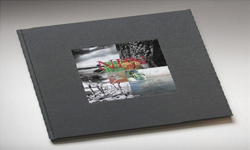 libro di fotografie minuto di raggiungimento di vita