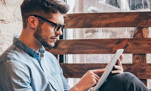 4. Scrivi un messaggio personale a lei: