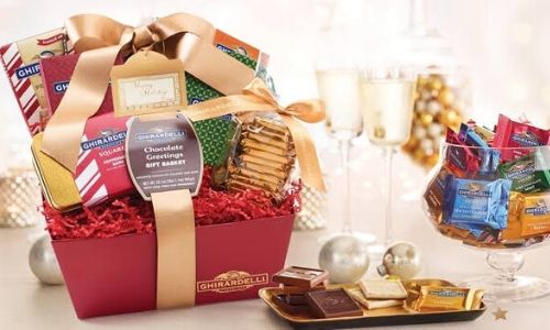 1. Cesto regalo di Natale