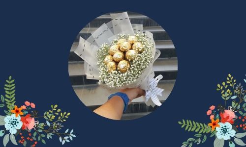 6. Bouquet di fiori e cioccolato