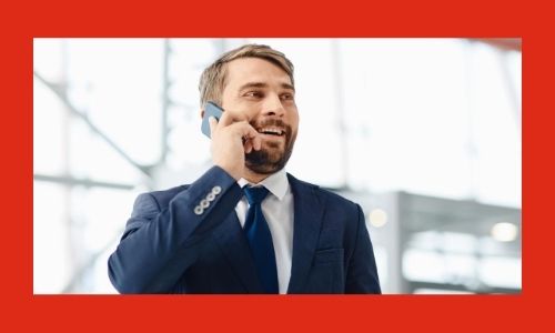 3. Invia un SMS o chiama senza motivo