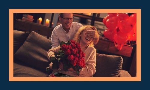 5. Sorpresa con regali e bouquet di fiori