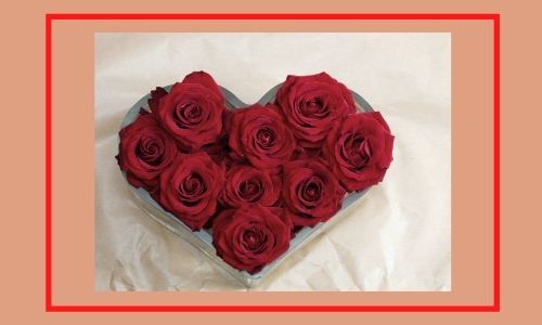 2. Bouquet di rose speciale a forma di cuore