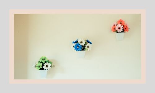 6. Attraente parete Decor con fiore